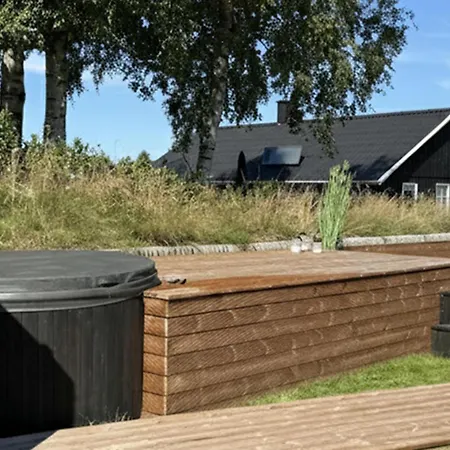 Дом отдыха 5 Bedroom Cozy In Hejls
