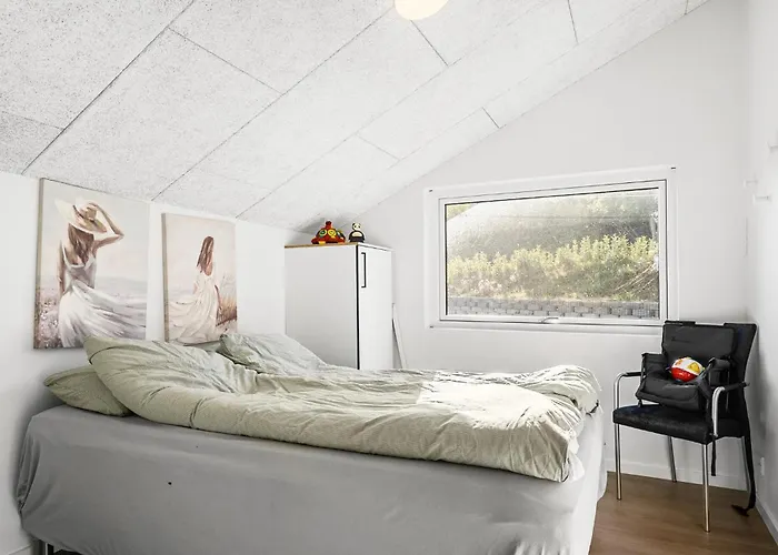 5 Bedroom Cozy In
